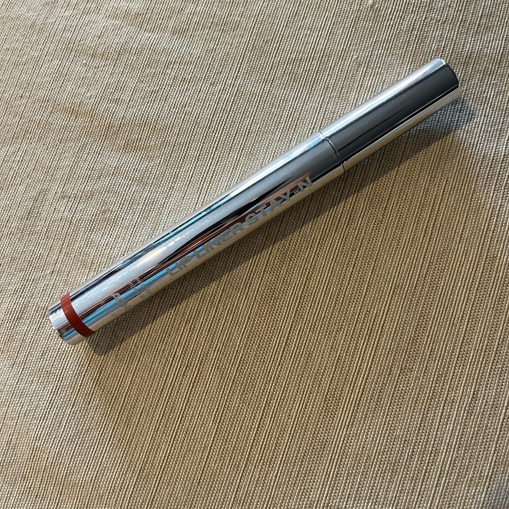 Sacheu LIP LINER STAY-N® Peel-Off Lip Liner Stain in P-INKED